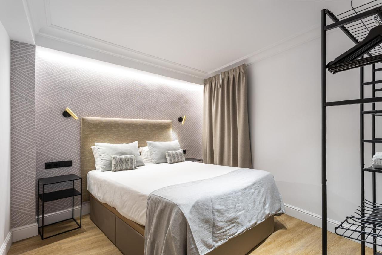 Aspasios Abada Apartments มาดริด ภายนอก รูปภาพ